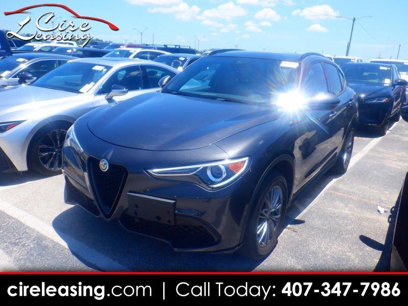 2023 Alfa Romeo Stelvio Sprint AWD Navigation