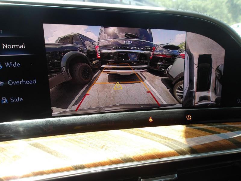 Cadillac Escalade  2021