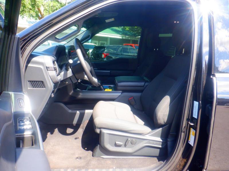 Ford F-150  2025