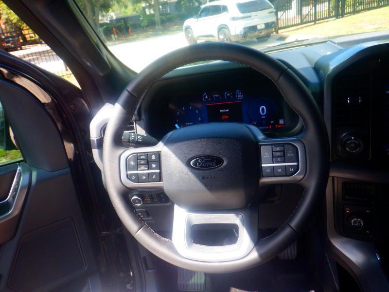 Ford F-150  2025