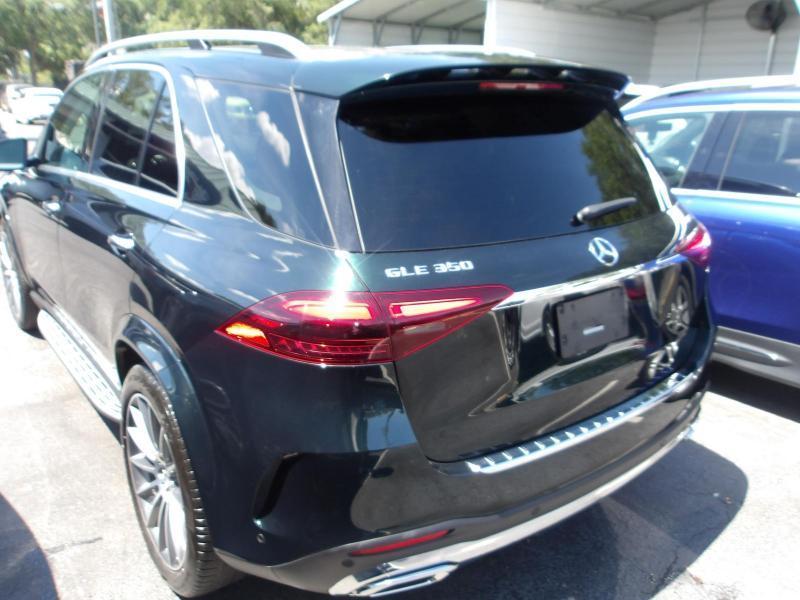 Mercedes-Benz GLE-Class  2024