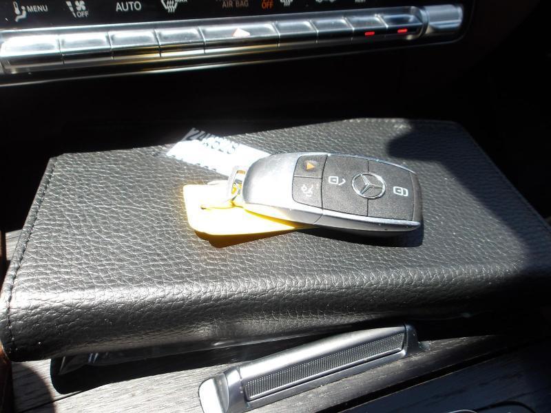 Mercedes-Benz GLE-Class  2024