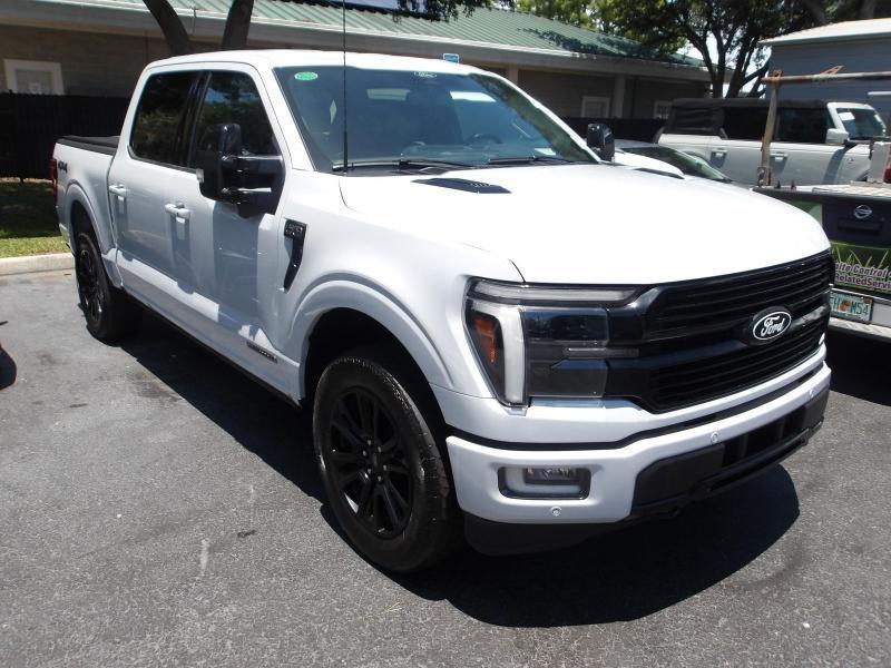 Ford F-150 Platinum 2025