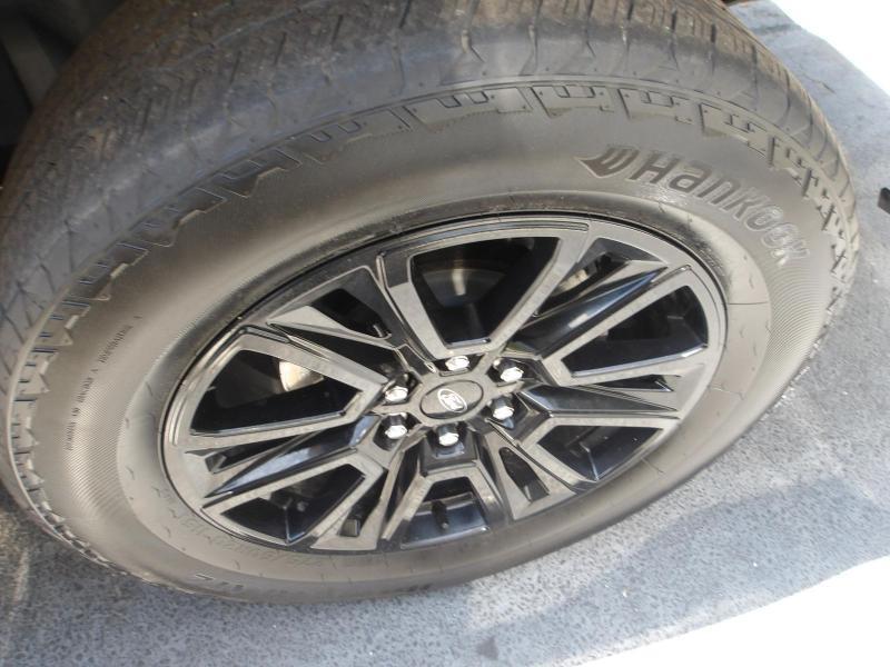 Ford F-150 Platinum 2025