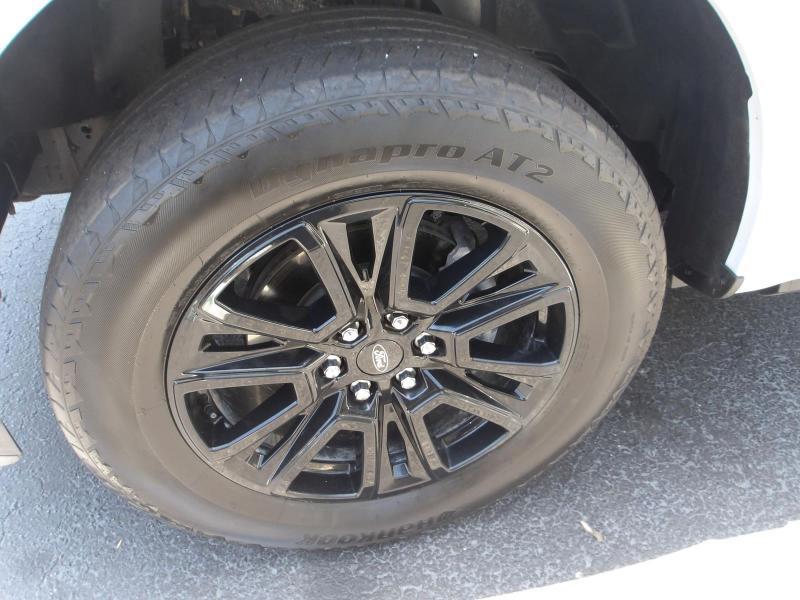 Ford F-150 Platinum 2025