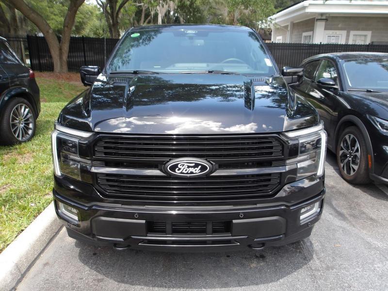 Ford F-150  2025