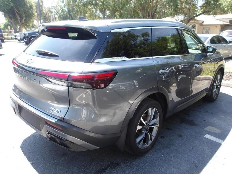 Infiniti QX60  2023