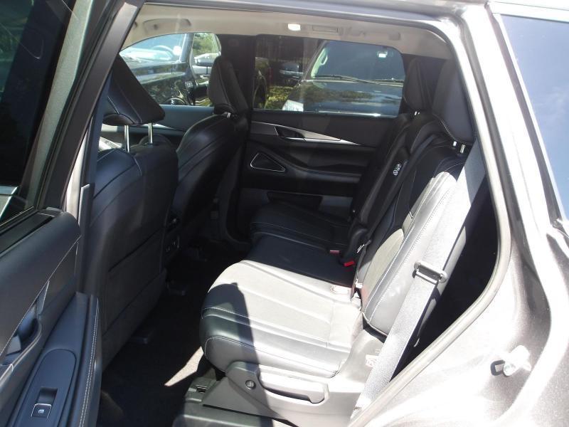 Infiniti QX60  2023