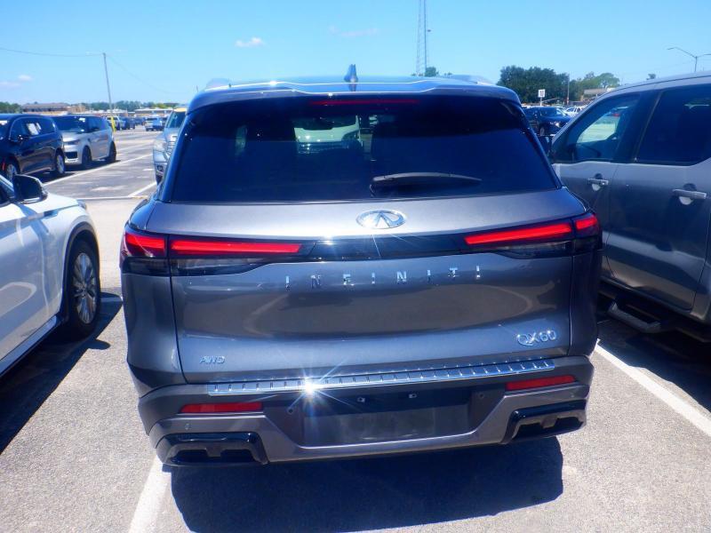 Infiniti QX60  2023
