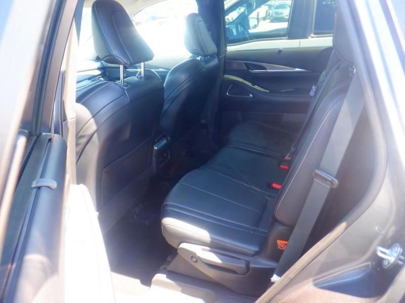 Infiniti QX60  2023