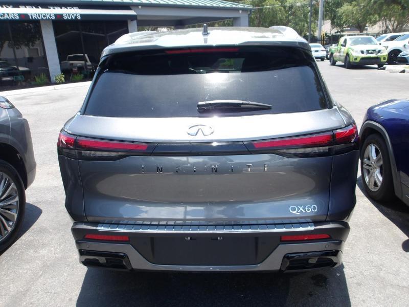 Infiniti QX60  2023