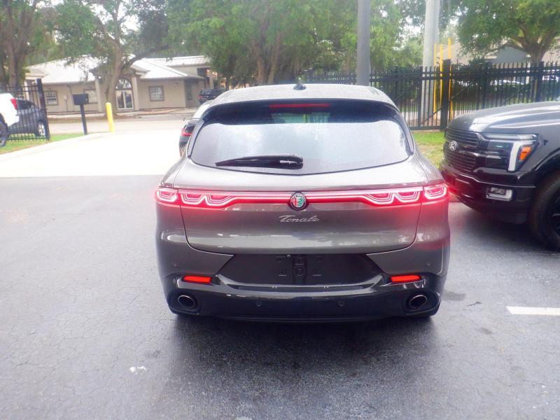 Alfa Romeo Tonale  2024