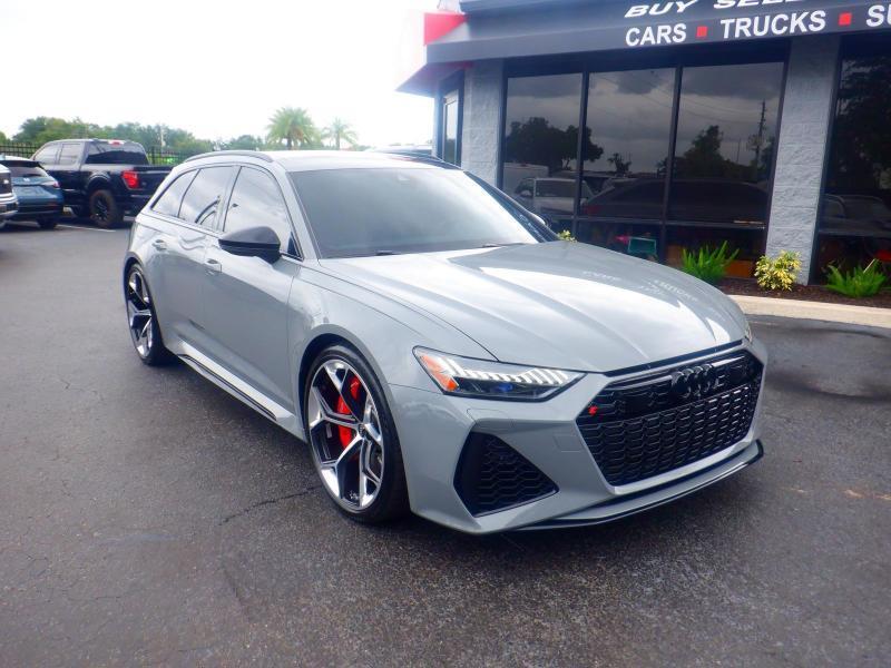 Audi RS6 Avant  2025