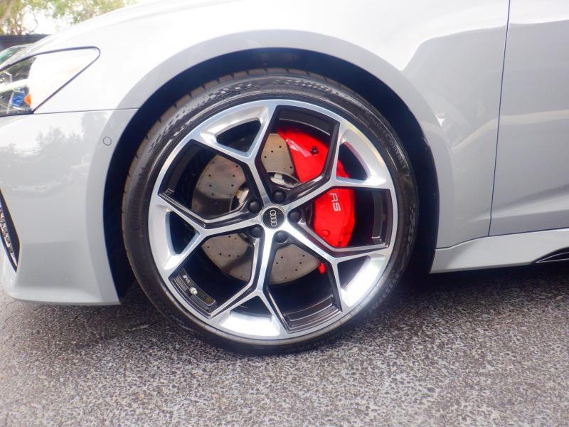 Audi RS6 Avant  2025