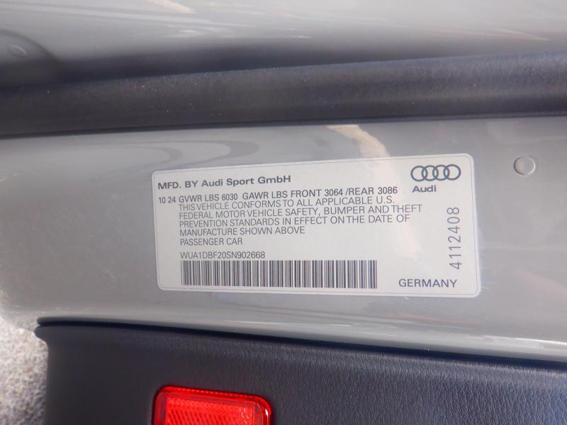 Audi RS6 Avant  2025