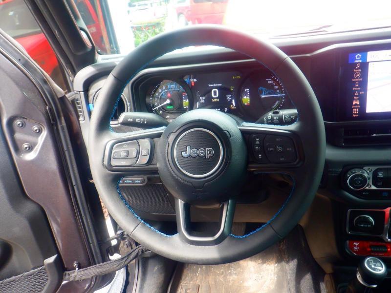 Jeep Wrangler 4xe  2024