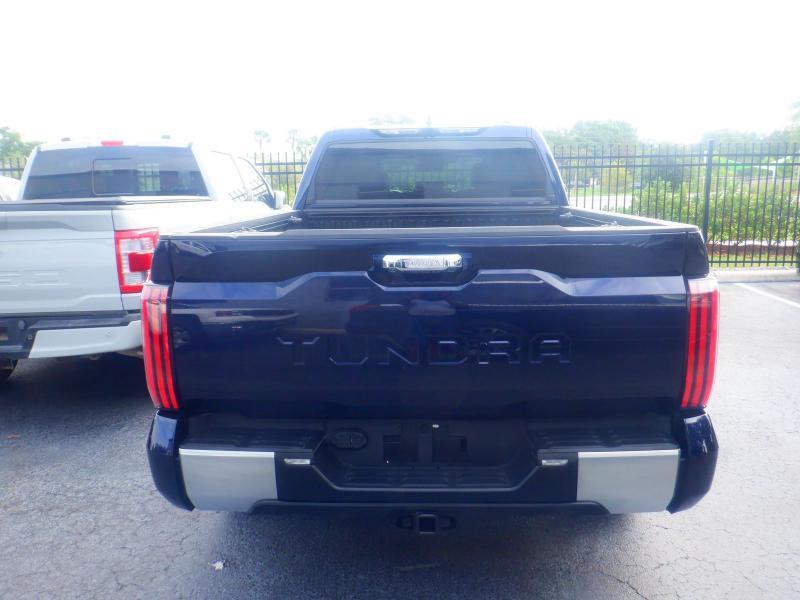 Toyota Tundra  2023