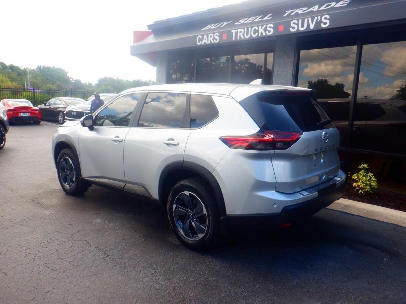 Nissan Rogue SV 2025
