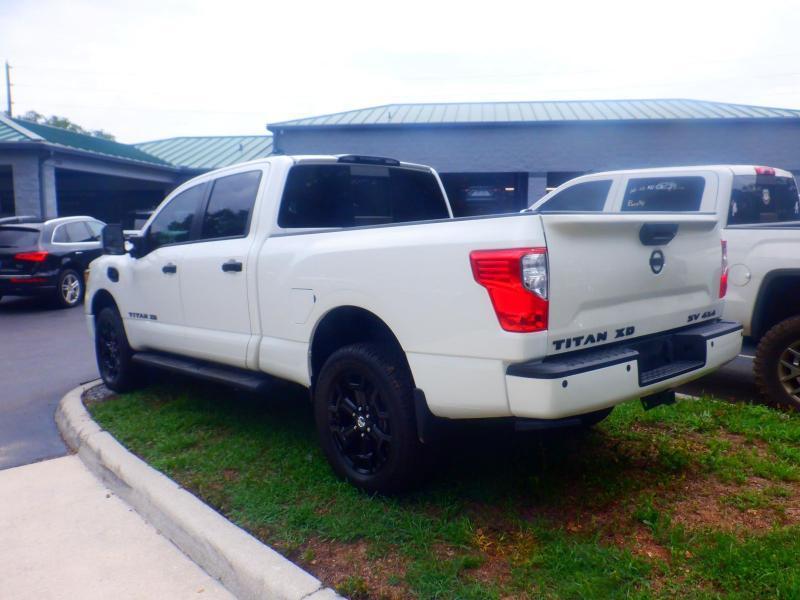 Nissan Titan XD  2019