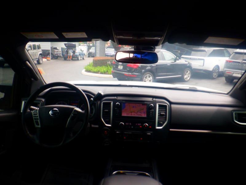 Nissan Titan XD  2019