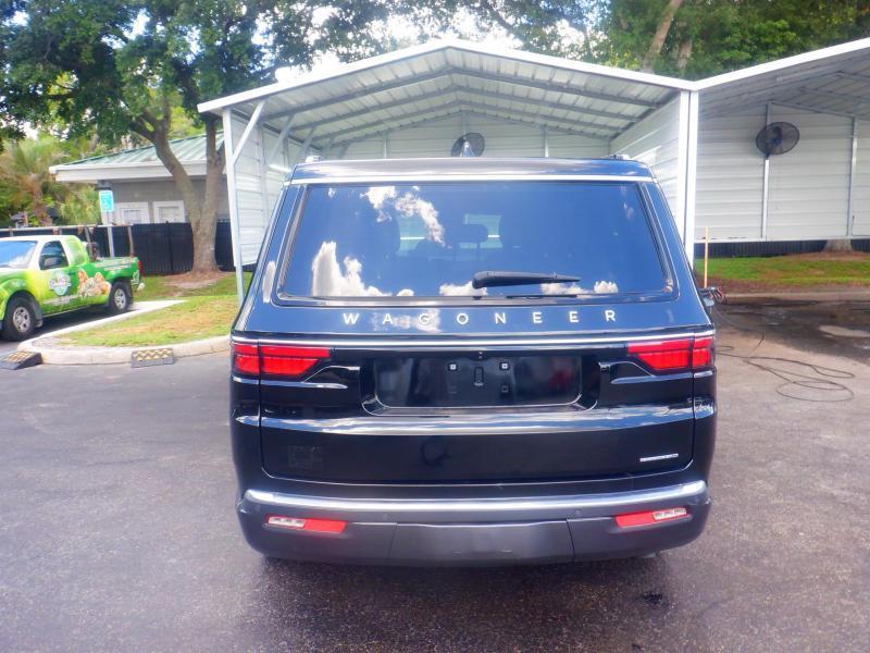 Jeep Wagoneer  2022