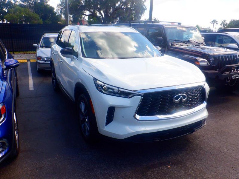 Infiniti QX60  2023
