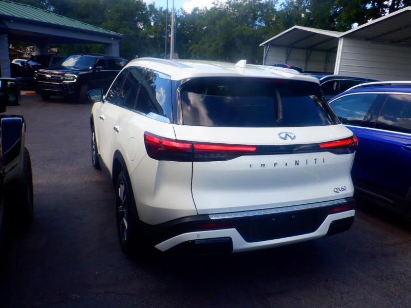 Infiniti QX60  2023