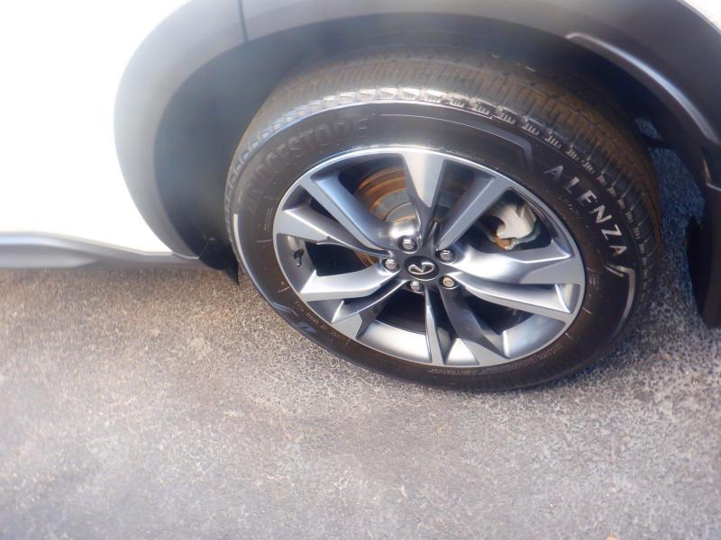 Infiniti QX60  2023