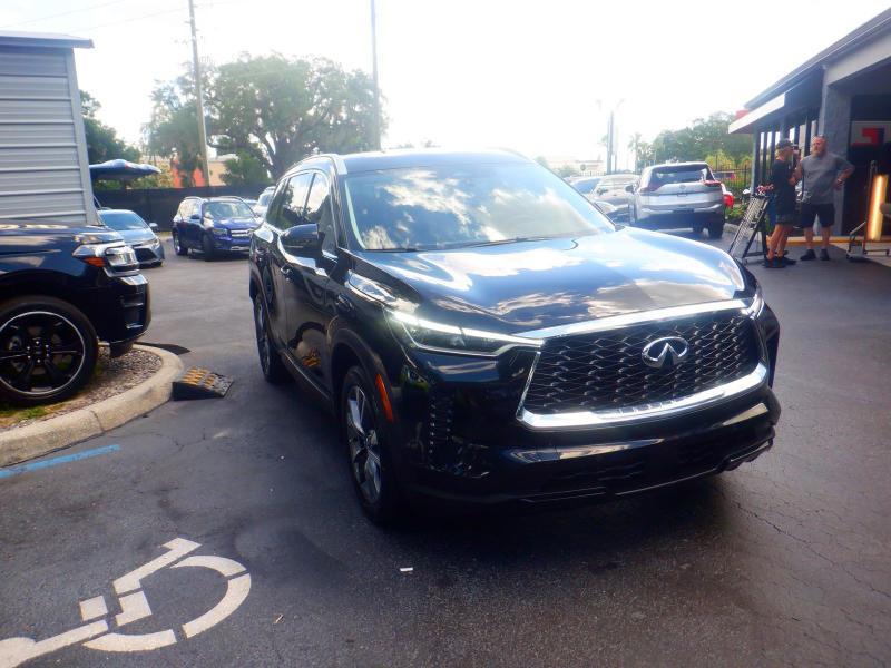 Infiniti QX60  2023