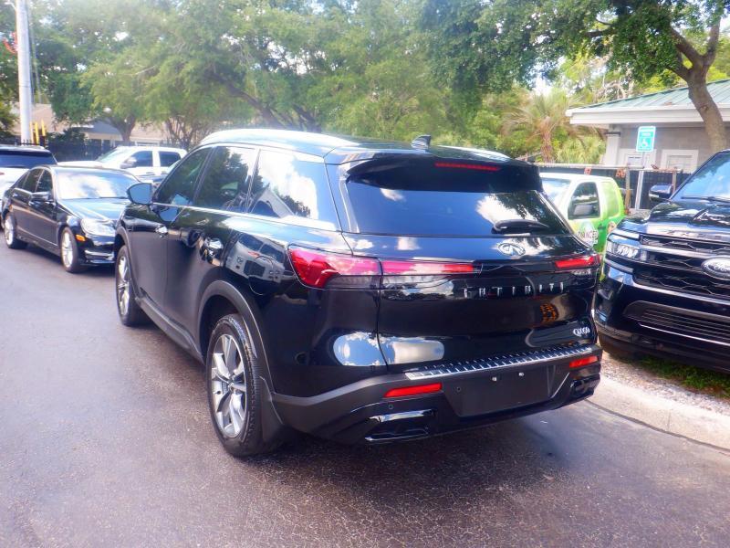 Infiniti QX60  2023