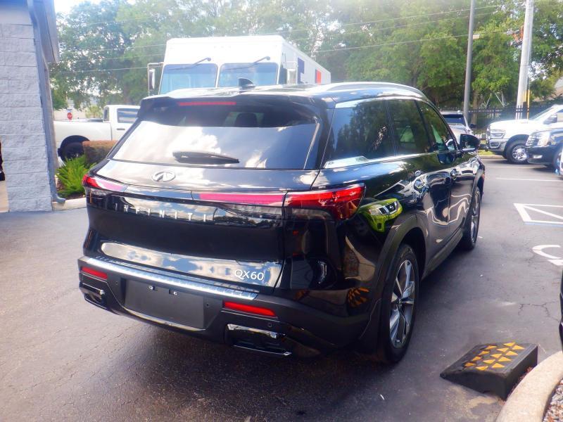 Infiniti QX60  2023