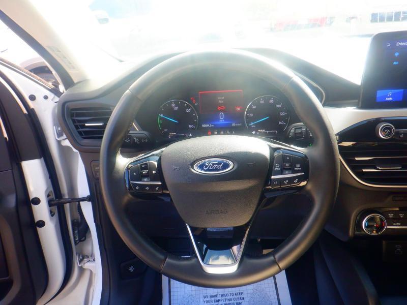 Ford Escape Hybrid SE AWD 2022