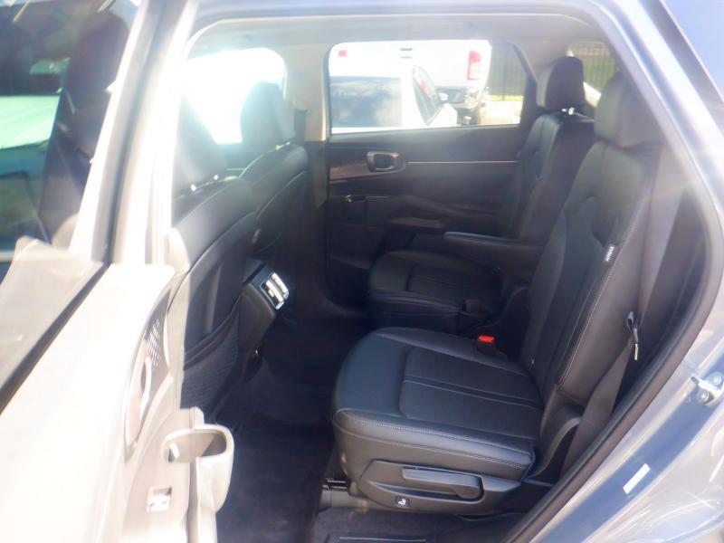 Kia Sorento EX 2025