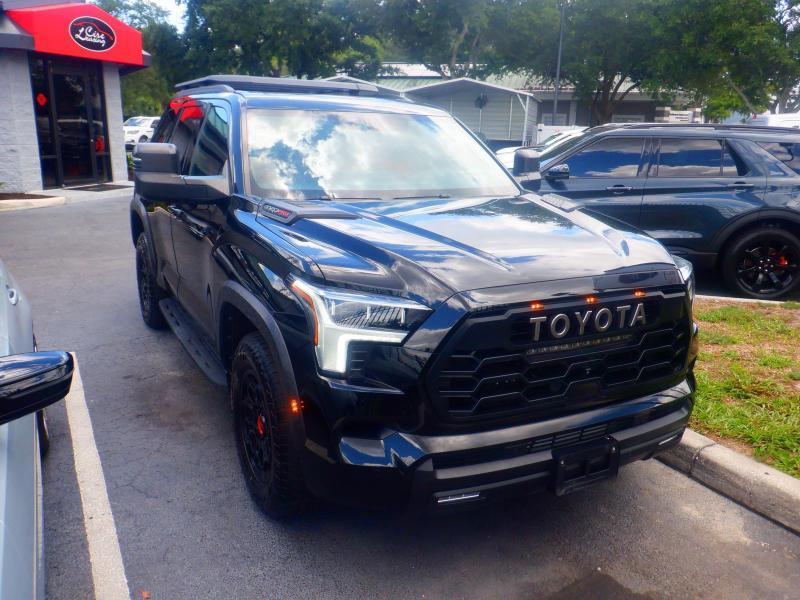 Toyota Sequoia  2024