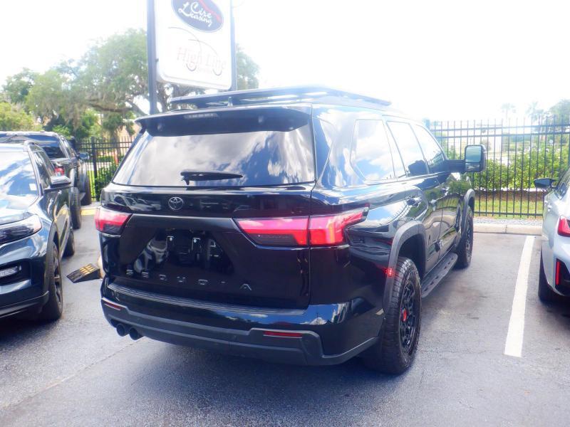 Toyota Sequoia  2024