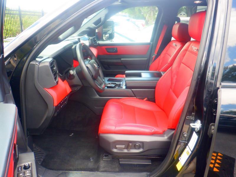 Toyota Sequoia  2024
