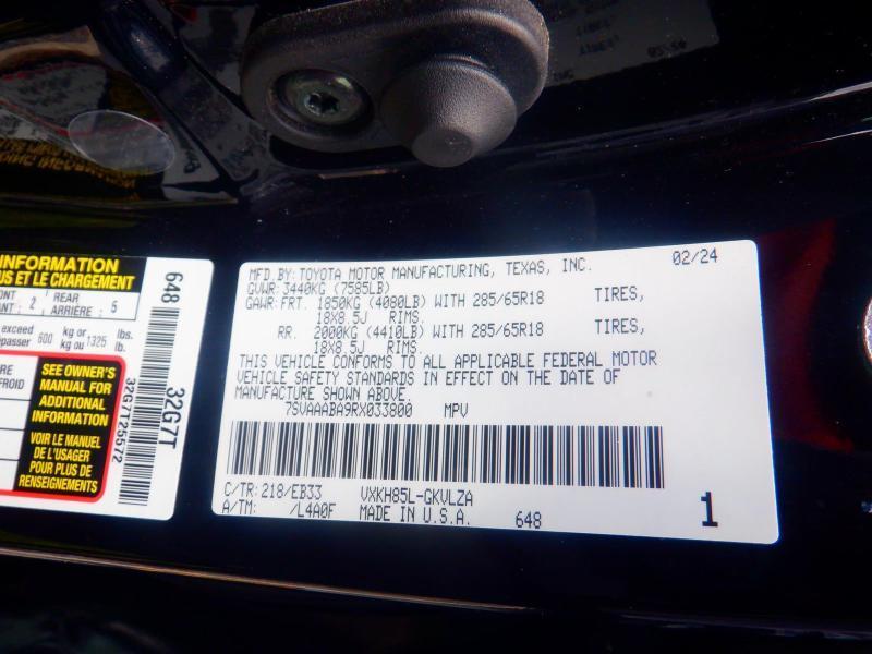 Toyota Sequoia  2024