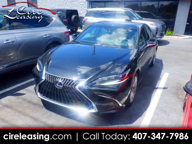 Lexus ES 300h Ultra Luxury 2022