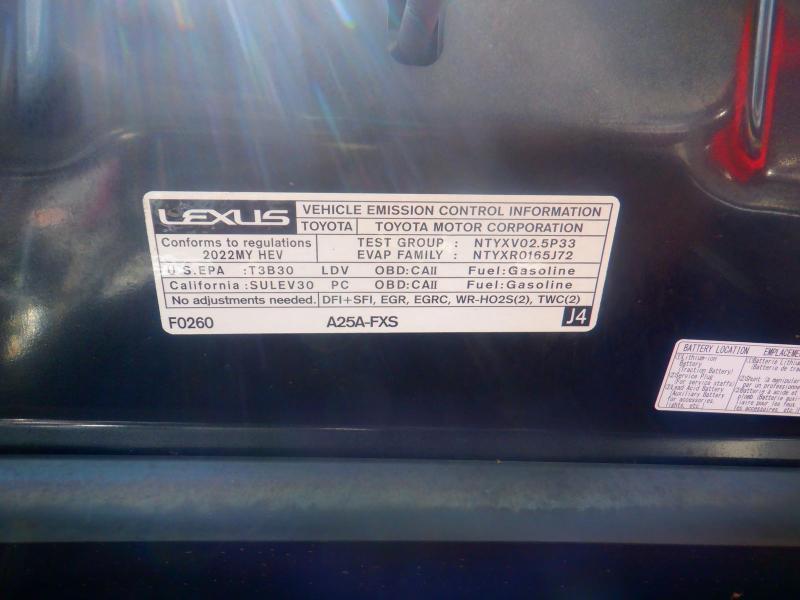 Lexus ES 300h Ultra Luxury 2022