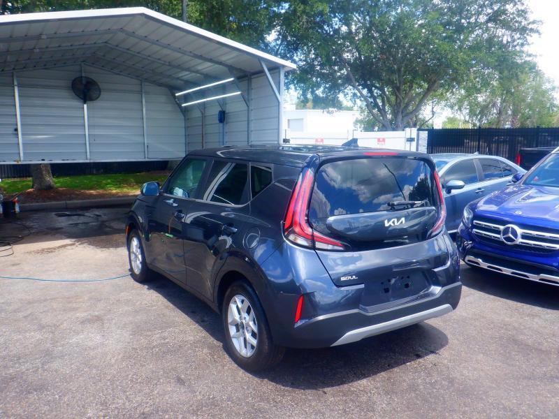 Kia Soul LX 2025