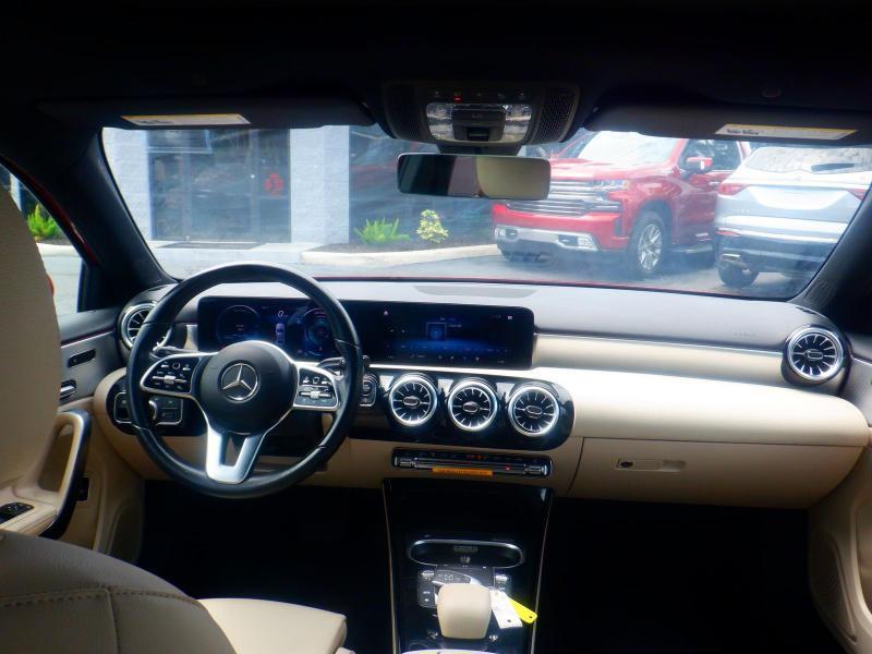 Mercedes-Benz A-Class A 220 4MATIC 2022