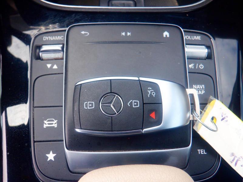 Mercedes-Benz A-Class A 220 4MATIC 2022