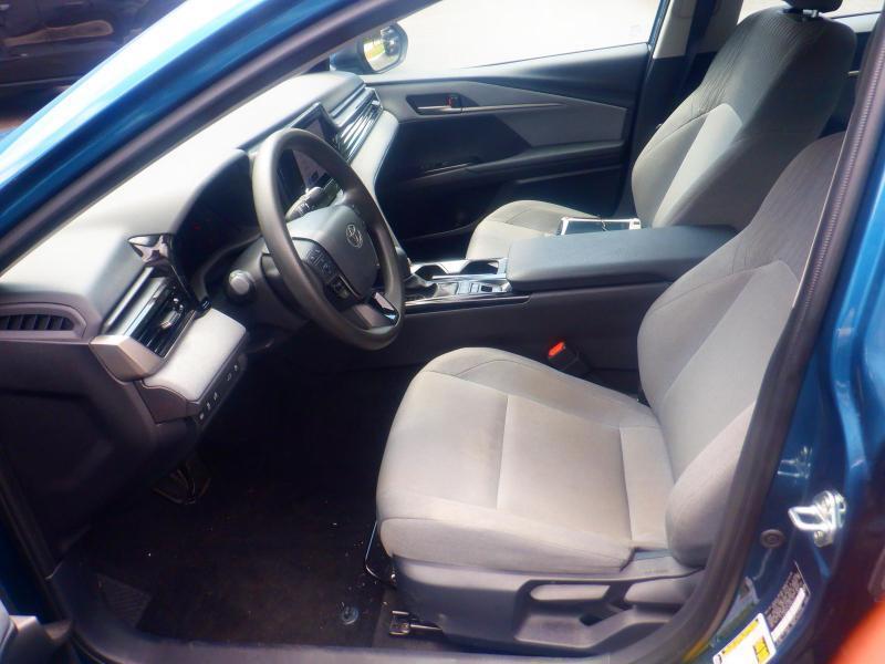 Toyota Camry Hybrid LE 2025