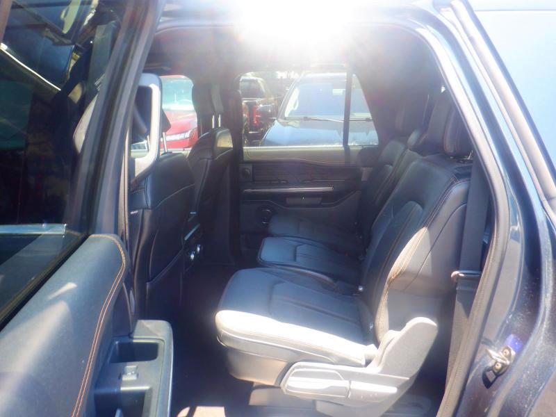 Ford Expedition MAX Platinum 2023