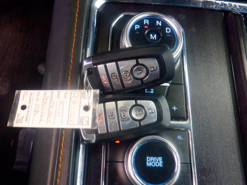 Ford Expedition MAX Platinum 2023