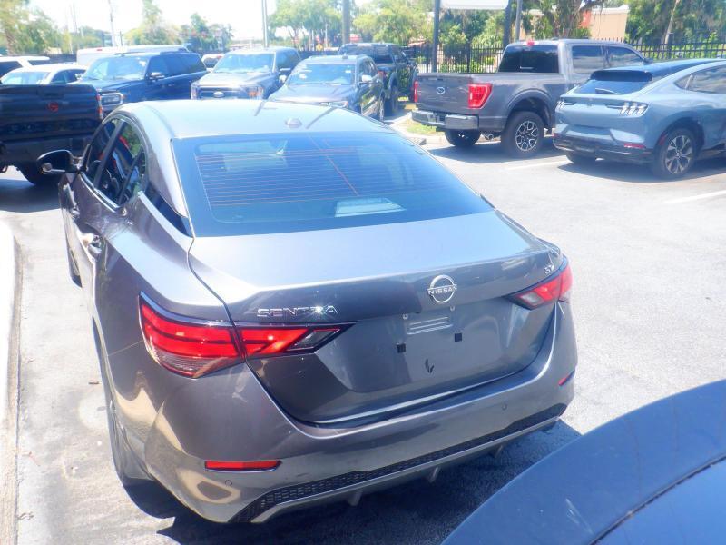 Nissan Sentra SV 2024