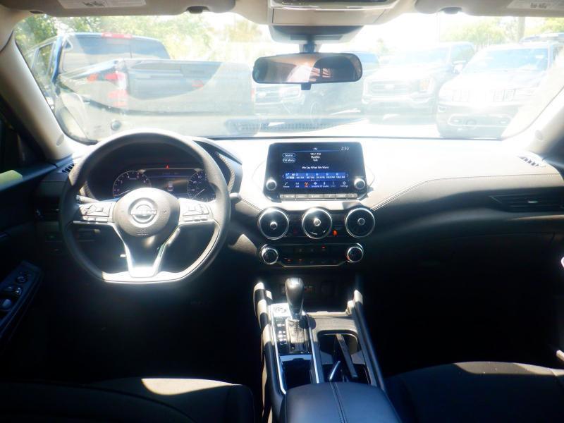 Nissan Sentra SV 2024