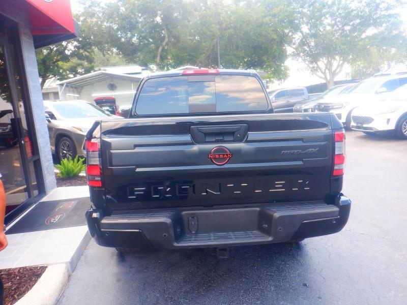 Nissan Frontier  2025
