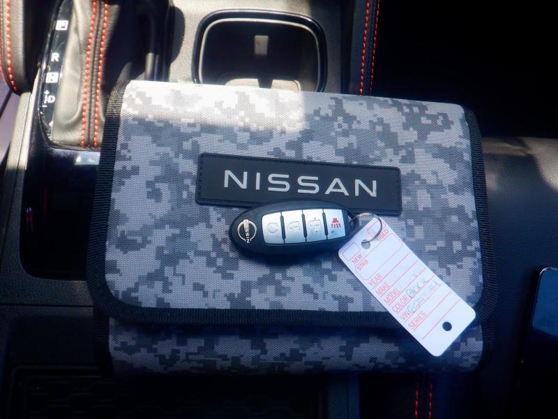 Nissan Frontier  2025