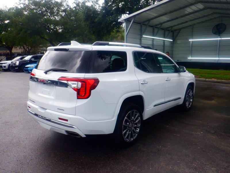 GMC Acadia Denali AWD 2023